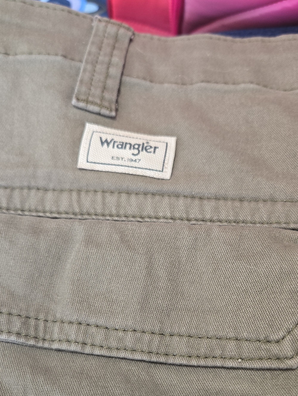 Wrangler Men's Olive/Tan Chinos - Straight Fit